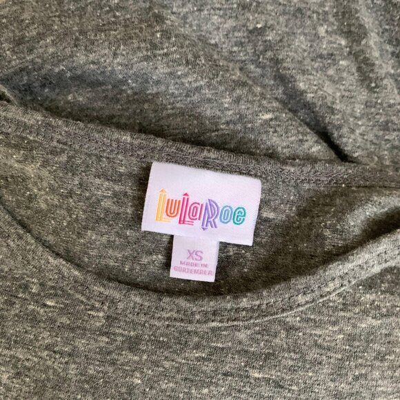 LuLaRoe Heathered Gray Relaxed Fit IRMA Tunic Top XS Womens Casual Short Sleeve - Picture 5 of 5